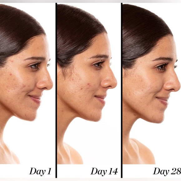 Sunday Riley A+ High-Dose Retinoid - Picture 8 of 9